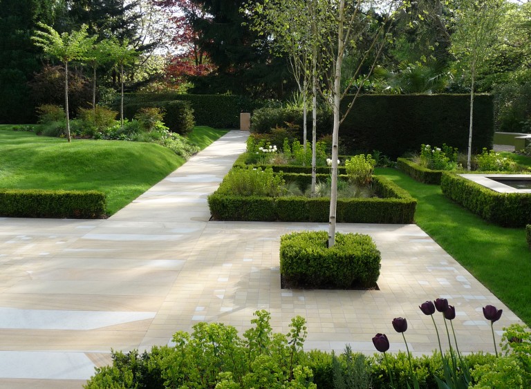 New York stone pathways in the Modern Parterre garden