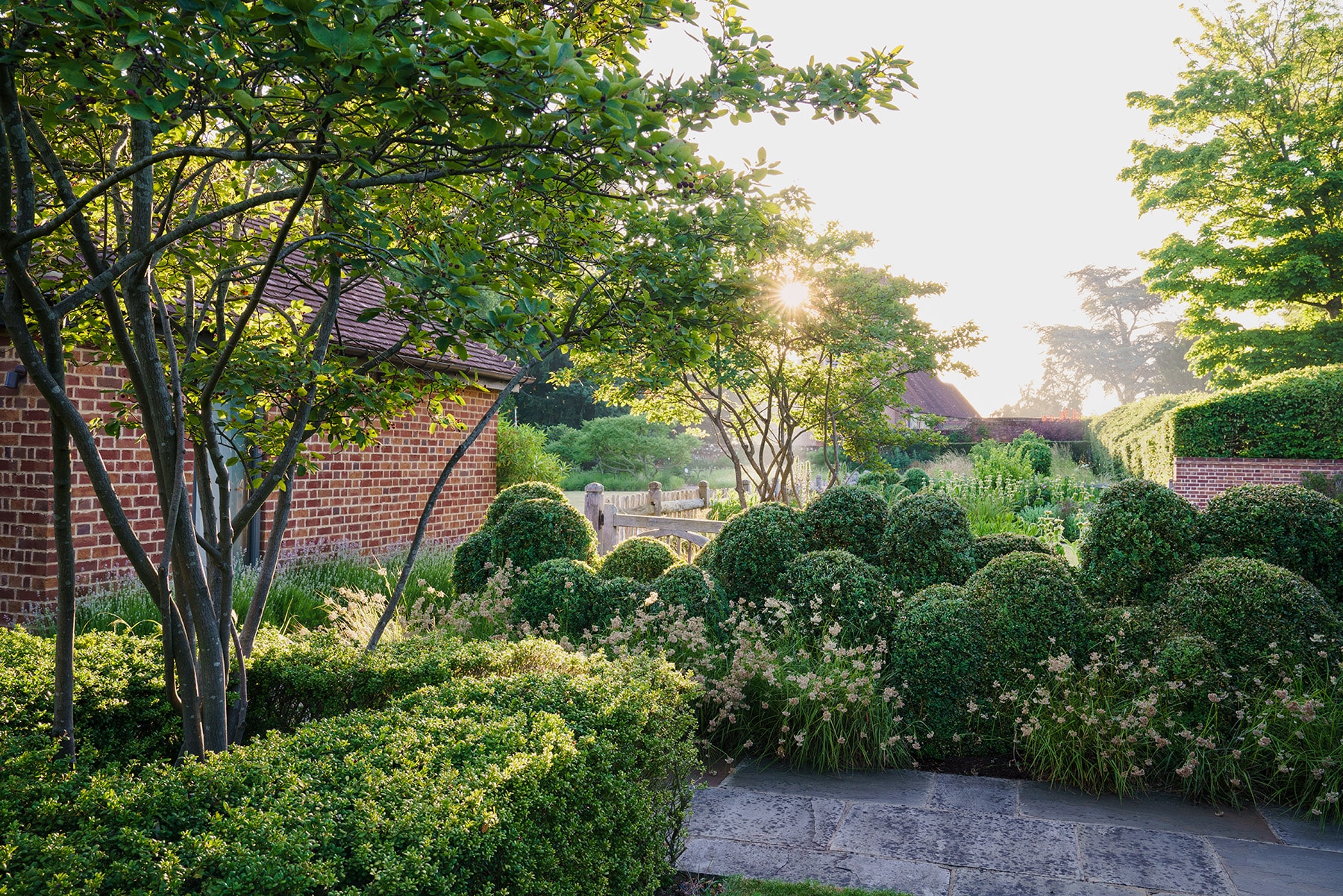 Andy Sturgeon - Garden Design London, UK