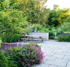The Forbury - Garden Design in Berkshire